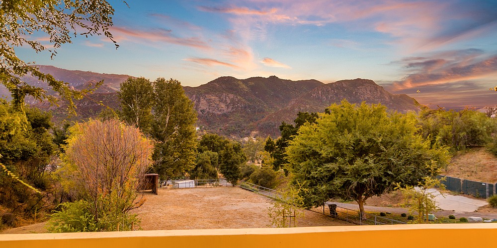 29659 Mulholland Highway, Agoura Hills, CA 91301
