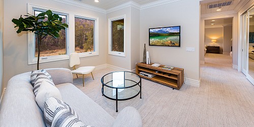 29680 Mulholland Highway, Agoura Hills, CA 91301