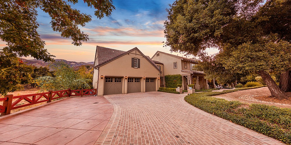 29680 Mulholland Highway, Agoura Hills, CA 91301