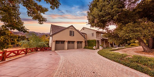 29680 Mulholland Highway, Agoura Hills, CA 91301