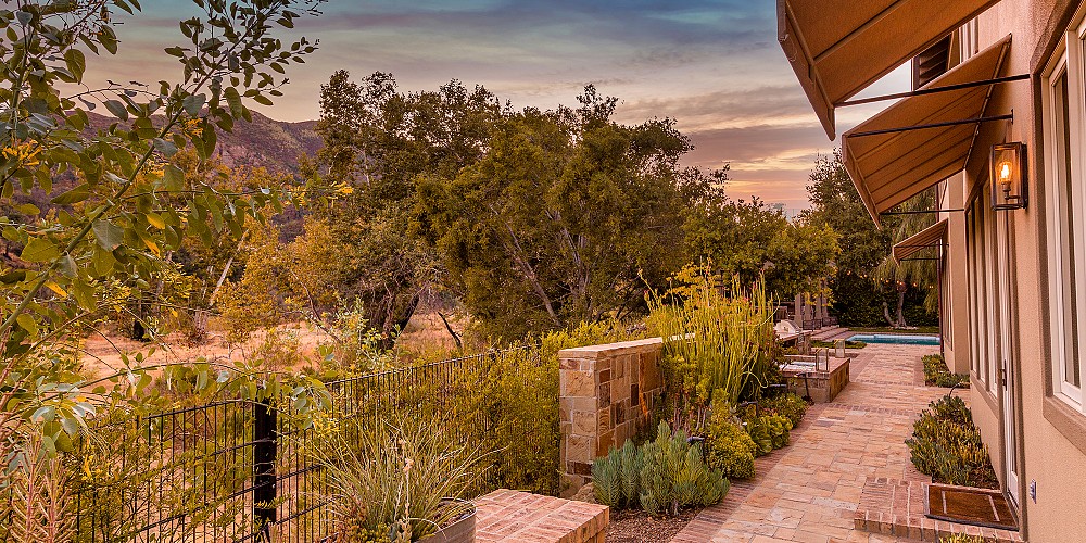 29680 Mulholland Highway, Agoura Hills, CA 91301