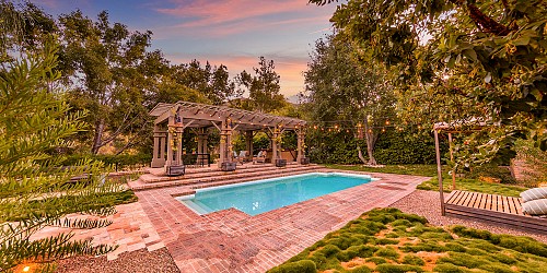 29680 Mulholland Highway, Agoura Hills, CA 91301