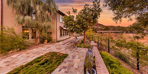 29680 Mulholland Highway, Agoura Hills, CA 91301