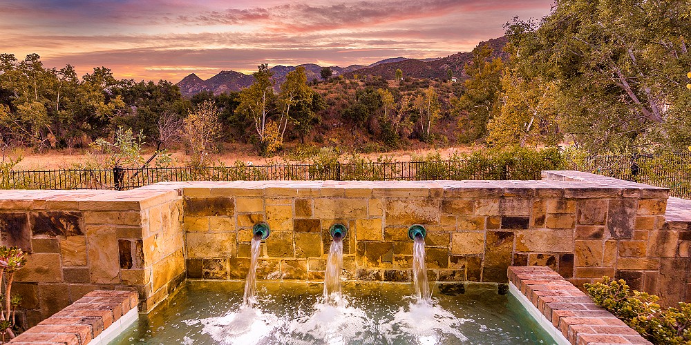 29680 Mulholland Highway, Agoura Hills, CA 91301