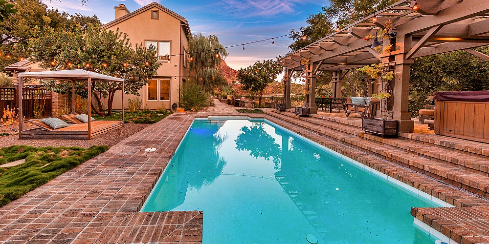 29680 Mulholland Highway, Agoura Hills, CA 91301