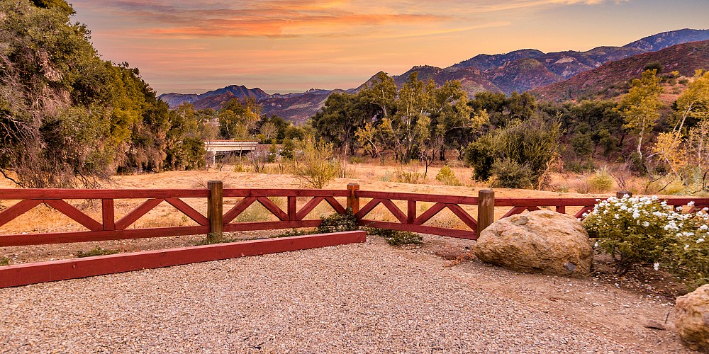 29680 Mulholland Highway, Agoura Hills, CA 91301