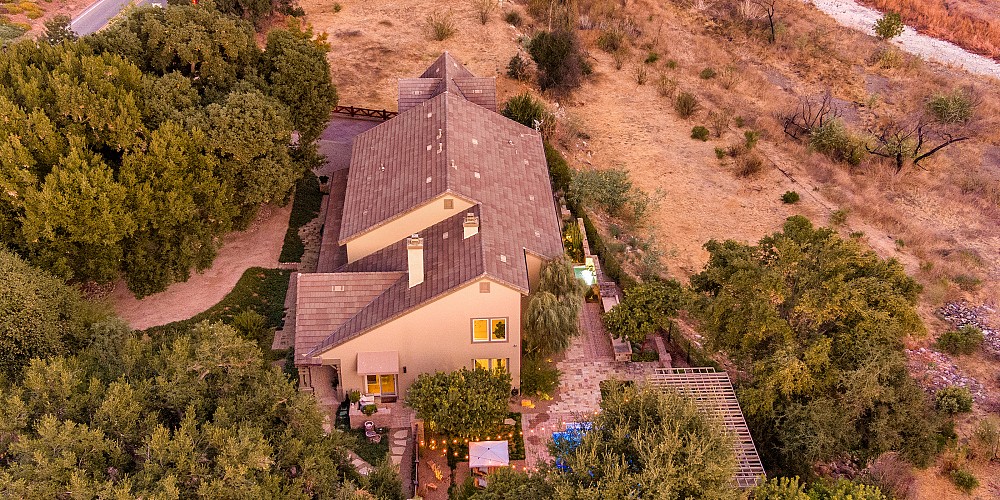 29680 Mulholland Highway, Agoura Hills, CA 91301