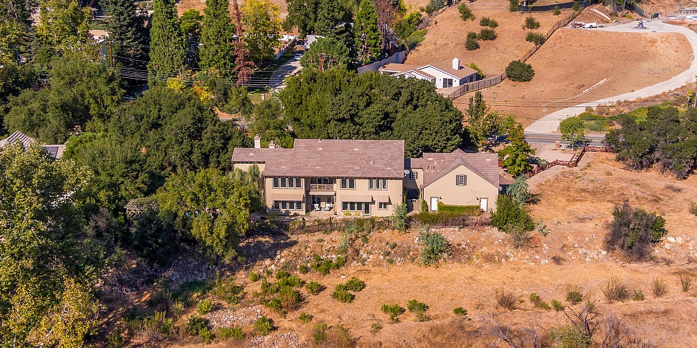 29680 Mulholland Highway, Agoura Hills, CA 91301