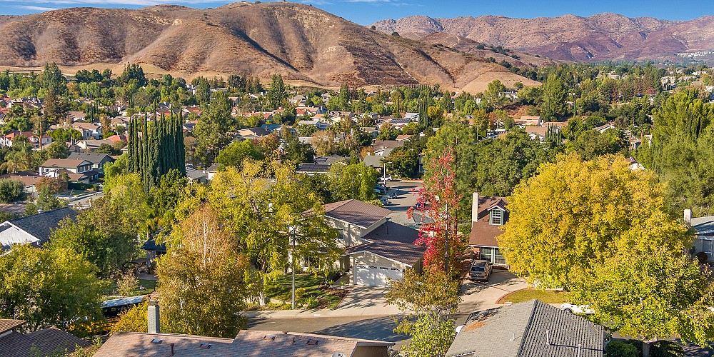 5427 Softwind Way, Agoura Hills, CA 91301