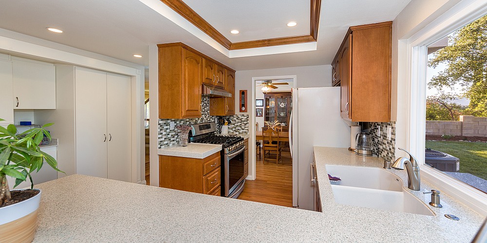 5427 Softwind Way, Agoura Hills, CA 91301