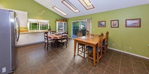 4131 Defender Dr, Agoura Hills, CA 91301