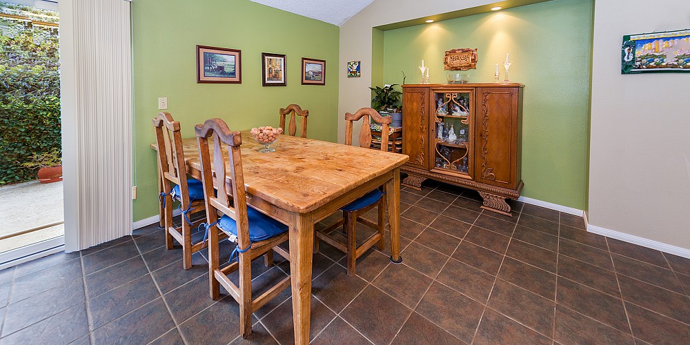 4131 Defender Dr, Agoura Hills, CA 91301