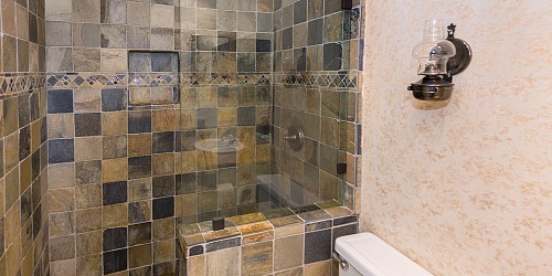 4131 Defender Dr, Agoura Hills, CA 91301