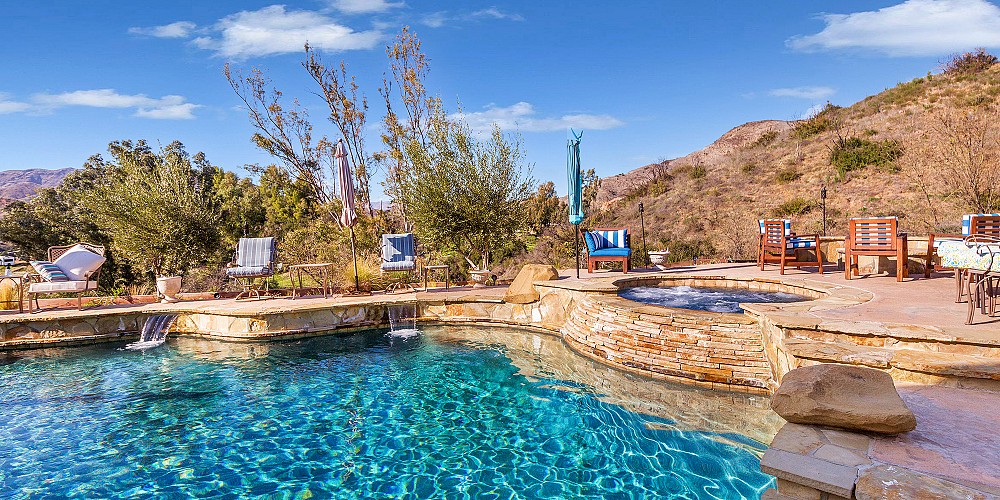 2265 Pinecrest Road, Agoura Hills, CA 91301