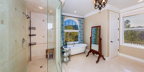 2265 Pinecrest Road, Agoura Hills, CA 91301