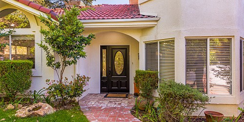 29934 Triunfo Dr, Agoura Hills, CA 91301