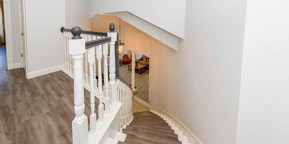 29934 Triunfo Dr, Agoura Hills, CA 91301