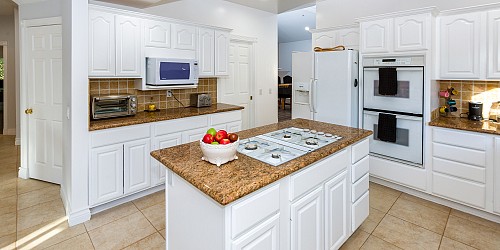 29934 Triunfo Dr, Agoura Hills, CA 91301