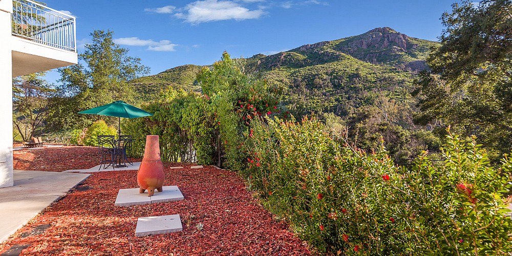 29934 Triunfo Dr, Agoura Hills, CA 91301