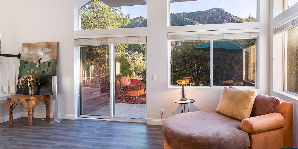 29934 Triunfo Dr, Agoura Hills, CA 91301