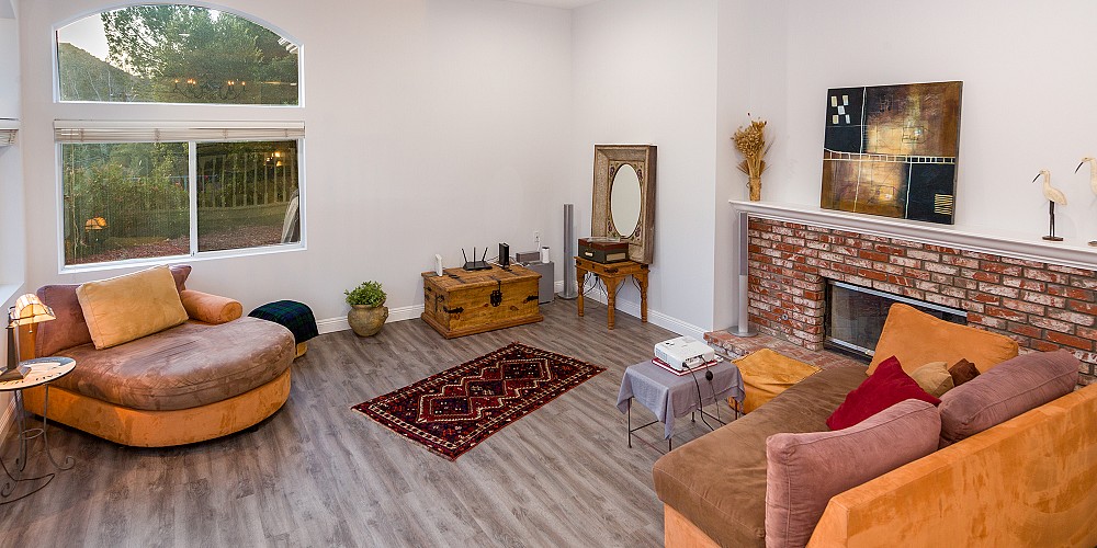 29934 Triunfo Dr, Agoura Hills, CA 91301