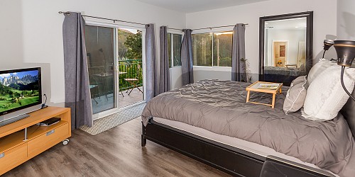 29934 Triunfo Dr, Agoura Hills, CA 91301