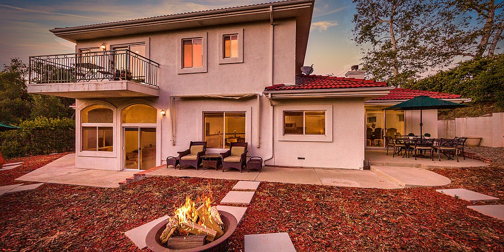 29934 Triunfo Dr, Agoura Hills, CA 91301