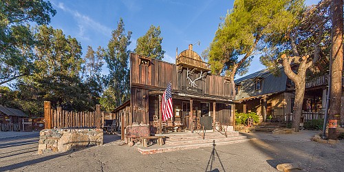 29934 Triunfo Dr, Agoura Hills, CA 91301