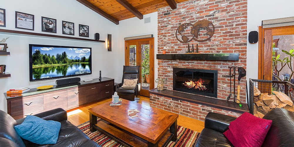 1762 Los Feliz Drive, Thousand Oaks, CA 91362