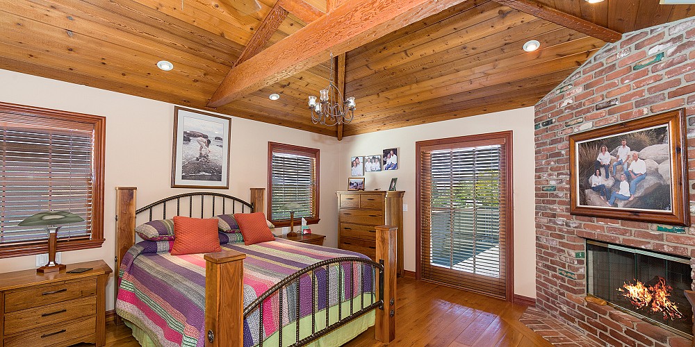 1762 Los Feliz Drive, Thousand Oaks, CA 91362