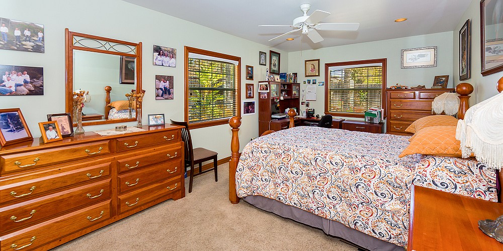 1762 Los Feliz Drive, Thousand Oaks, CA 91362