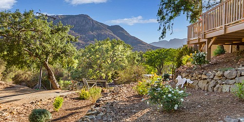 29984 Triunfo Dr, Agoura Hills, CA 91301