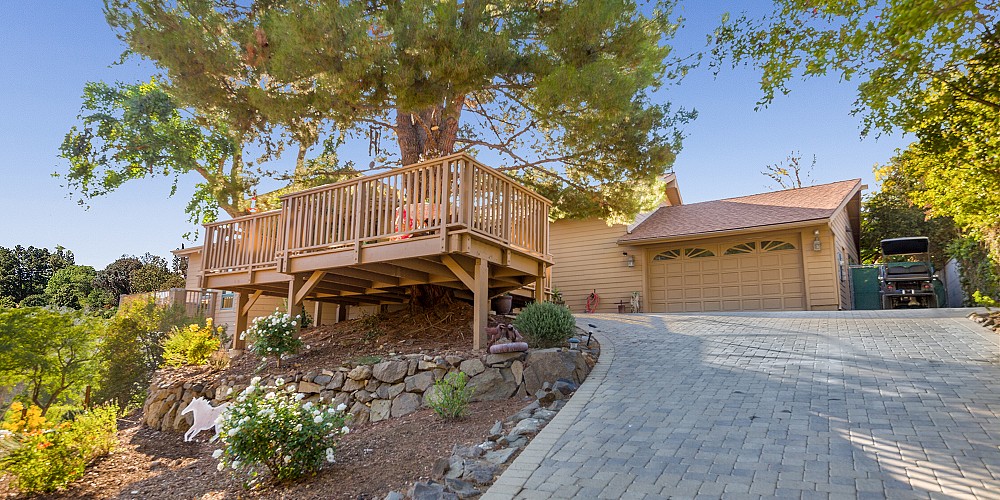 29984 Triunfo Dr, Agoura Hills, CA 91301