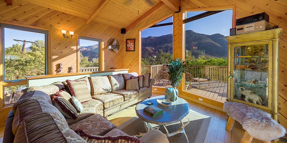 29984 Triunfo Dr, Agoura Hills, CA 91301