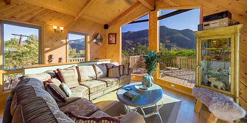 29984 Triunfo Dr, Agoura Hills, CA 91301