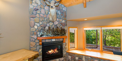 29984 Triunfo Dr, Agoura Hills, CA 91301