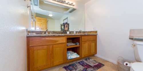 29984 Triunfo Dr, Agoura Hills, CA 91301