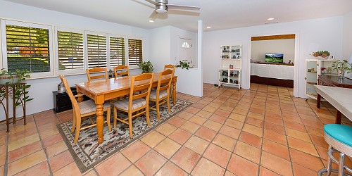 2285 Calle Camelia, Thousand Oaks, CA 91360