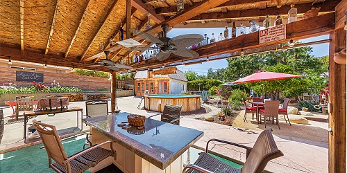 2285 Calle Camelia, Thousand Oaks, CA 91360