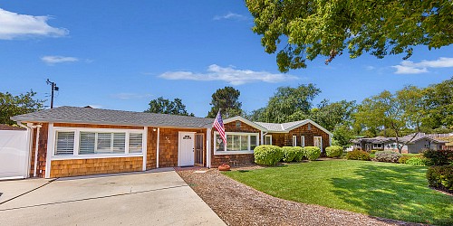 2285 Calle Camelia, Thousand Oaks, CA 91360