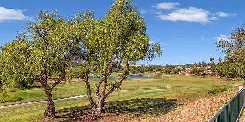 326 Country Club Dr. Unit E, Simi Valley, CA 93065