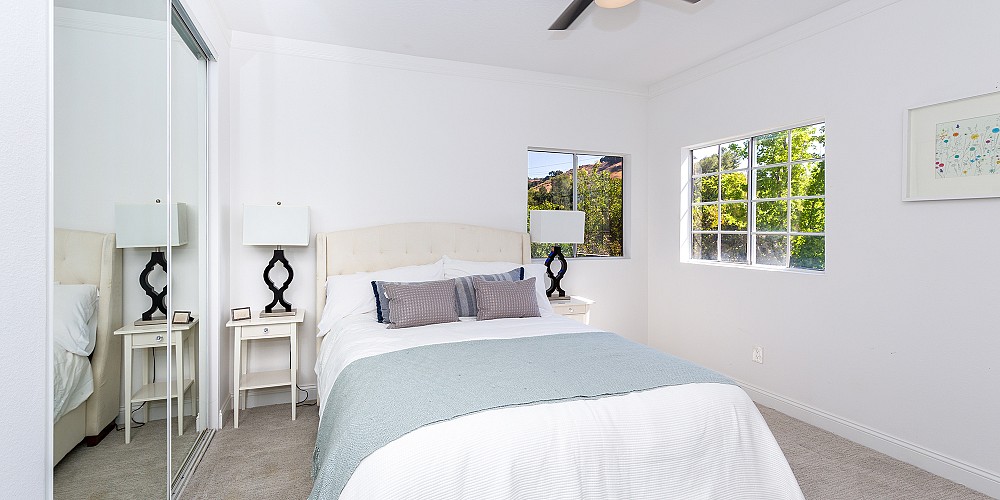 5537 Foothill Drive, Agoura Hills, CA 91301