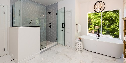 5537 Foothill Drive, Agoura Hills, CA 91301