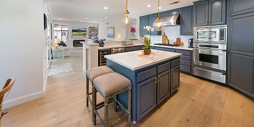 5537 Foothill Drive, Agoura Hills, CA 91301