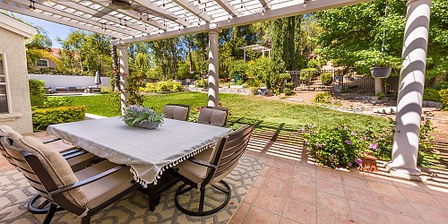 5537 Foothill Drive, Agoura Hills, CA 91301