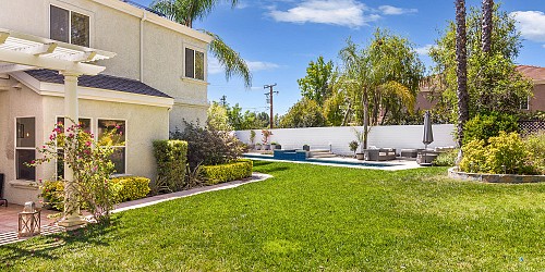 5537 Foothill Drive, Agoura Hills, CA 91301