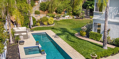 5537 Foothill Drive, Agoura Hills, CA 91301