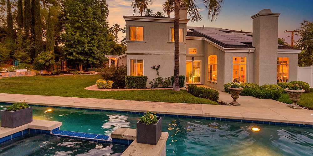 5537 Foothill Drive, Agoura Hills, CA 91301