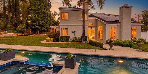 5537 Foothill Drive, Agoura Hills, CA 91301