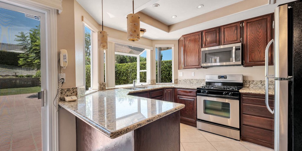 13644 Bear Valley RD., Moorpark, CA 93021